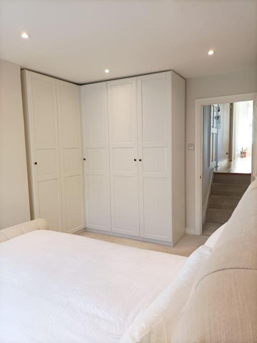 Modern And Cosy 2 Bedroom Flat In Notting Hill London Eksteriør billede