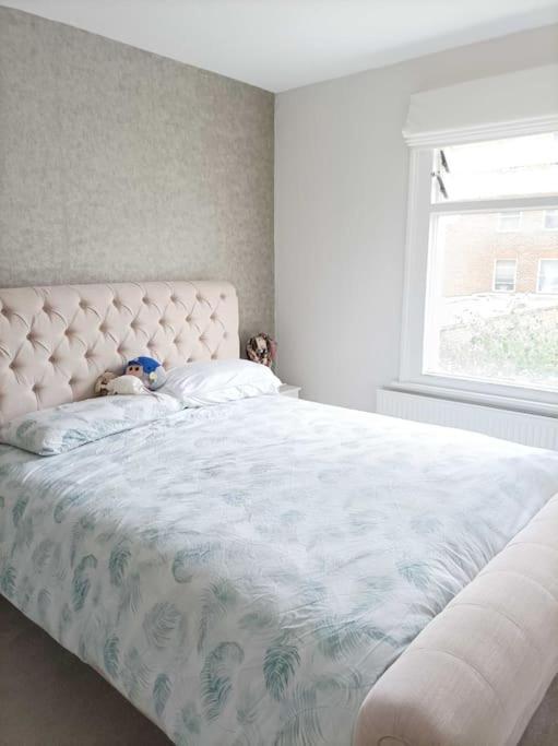 Modern And Cosy 2 Bedroom Flat In Notting Hill London Eksteriør billede